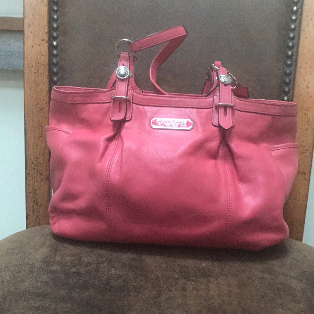 Coach Purse ~ Coral